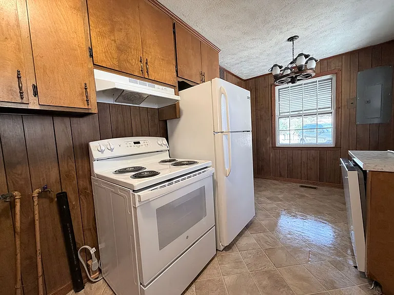14120 Kiser Rd — Photo 5