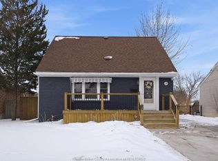 2136 Secord Ave, Windsor, ON N9B 1T1