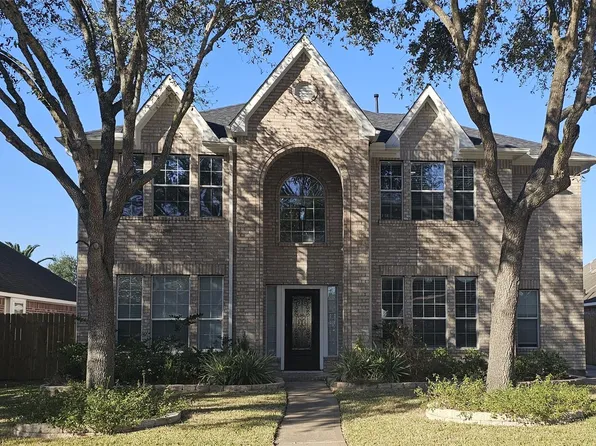 10201 Forest Spring Ln, Pearland, TX 77584