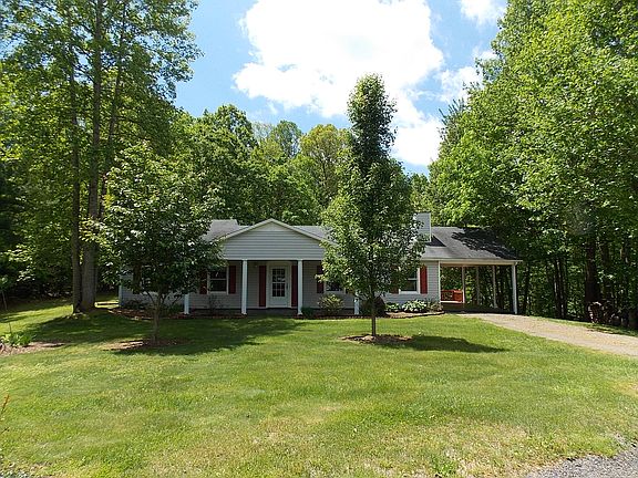 2nd image of 326 Blueberry Ln