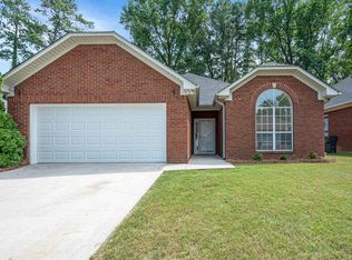 505 Lakeside Cir, Birmingham, AL 35215