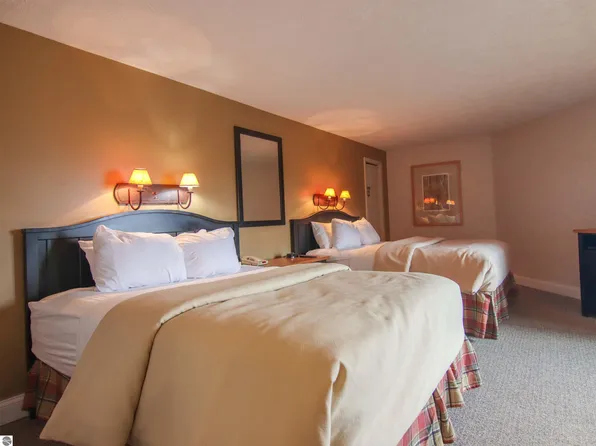 341 Crystal Mountain Dr Unit 12400-341, Thompsonville, MI 49683