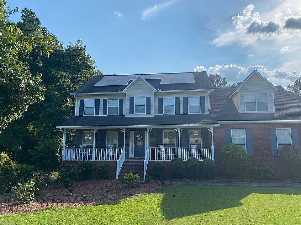 2nd image of 195 Varsailles Pl