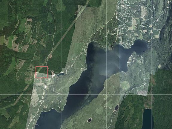 3rd image of 1020 Forest Service Rd