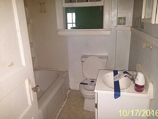5th image of 326 Saint Augustine St