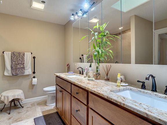 5th image of 4309 SE 177th Ln