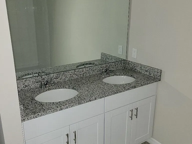 1281 Oak Valley Dr — Photo 11