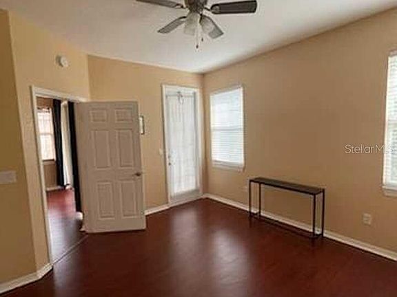 4th image of 240 W End Dr Unit 221