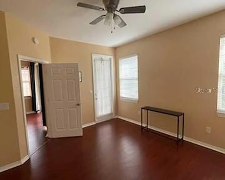 240 W End Dr #221 — Photo 4