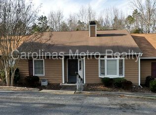 8320 Summerglen Cres, Charlotte, NC 28227