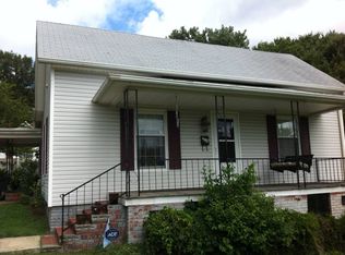 208 Pond St #1, Mooresville, NC 28115
