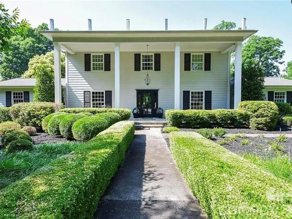 711 Yadkin St, Albemarle, NC 28001