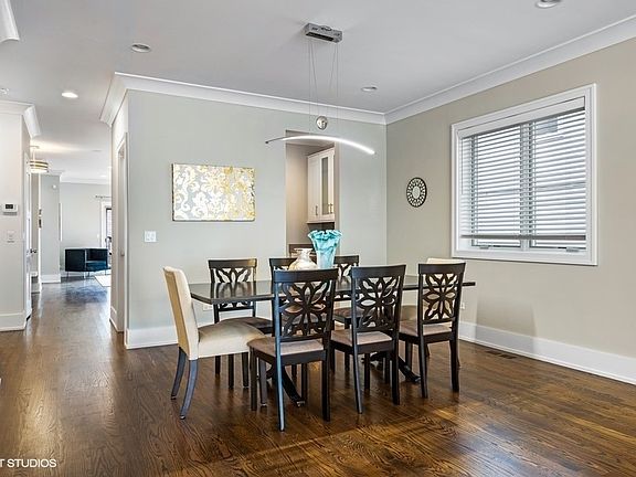 5th image of 3324 N Damen Ave #1NF