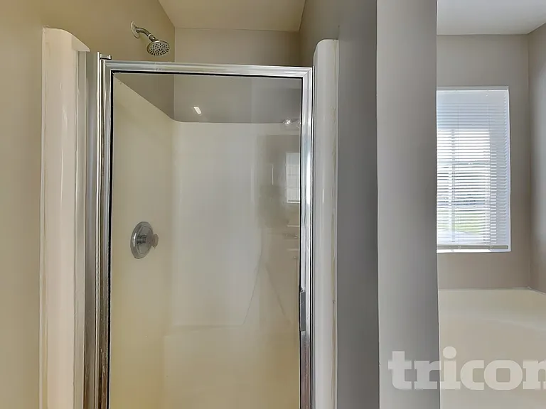 106 Newport Dr — Photo 11