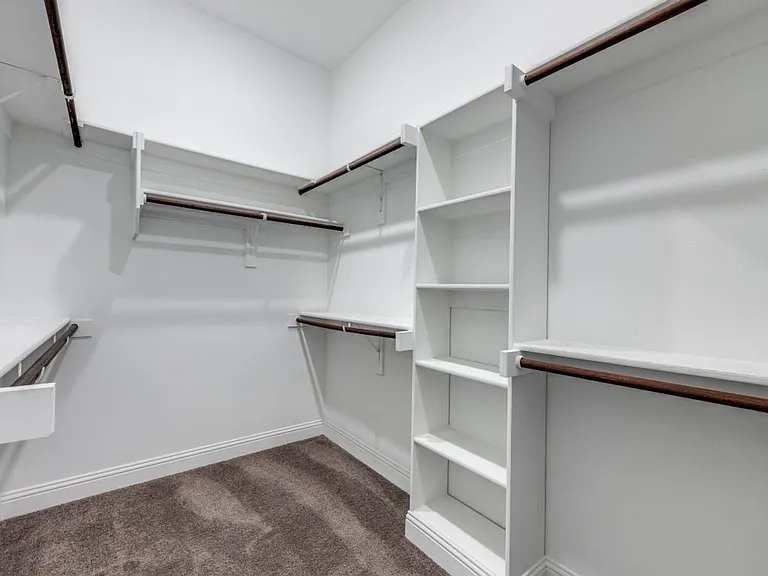 8126 Foraker St — Photo 12
