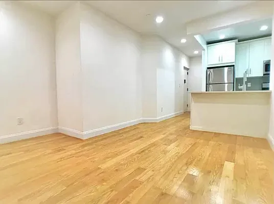 Rented by EastMount Realty LLC | media 23