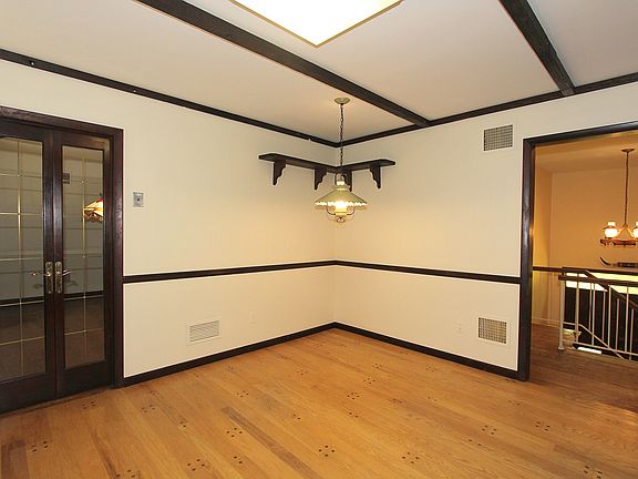 5th image of 22 Arden Dr
