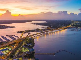 41 SW Seminole St #402, Stuart, FL 34994