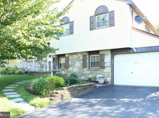 1961 Limekiln Pike, Dresher, PA 19025