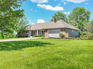 19914 S Cable Rd, Belton, MO 64012