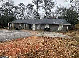 6128 Green Acres Dr SW, Covington, GA 30014