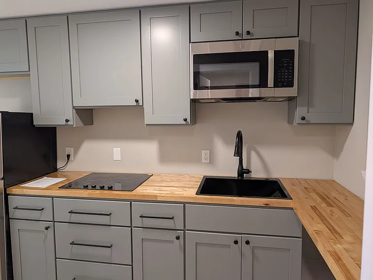 139 Union St — Photo 23