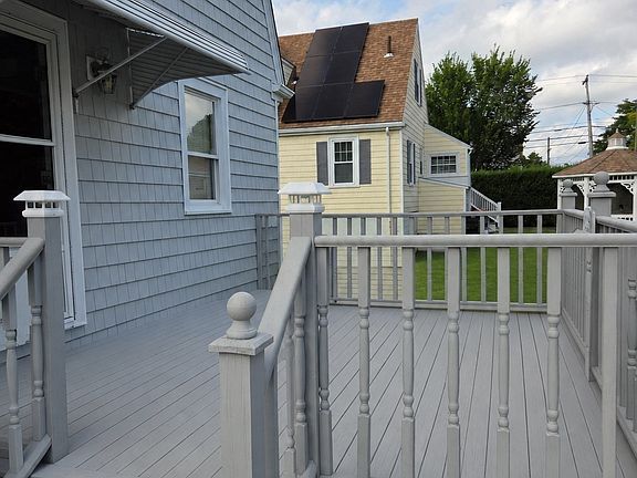 5th image of 124 Felton St