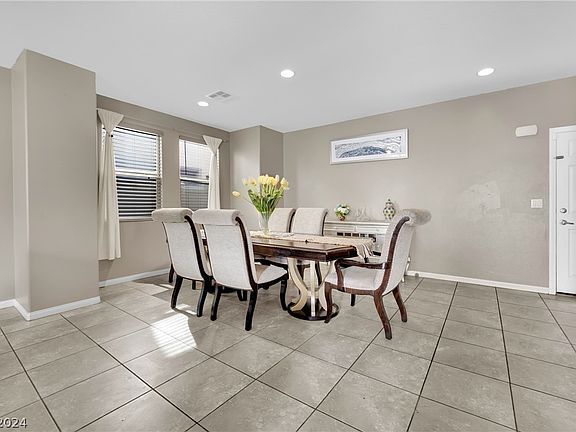 5th image of 5905 Lavender Breeze St