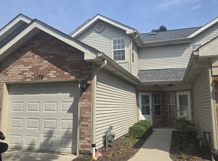 172 Golfview Dr, Glendale Heights, IL 60139