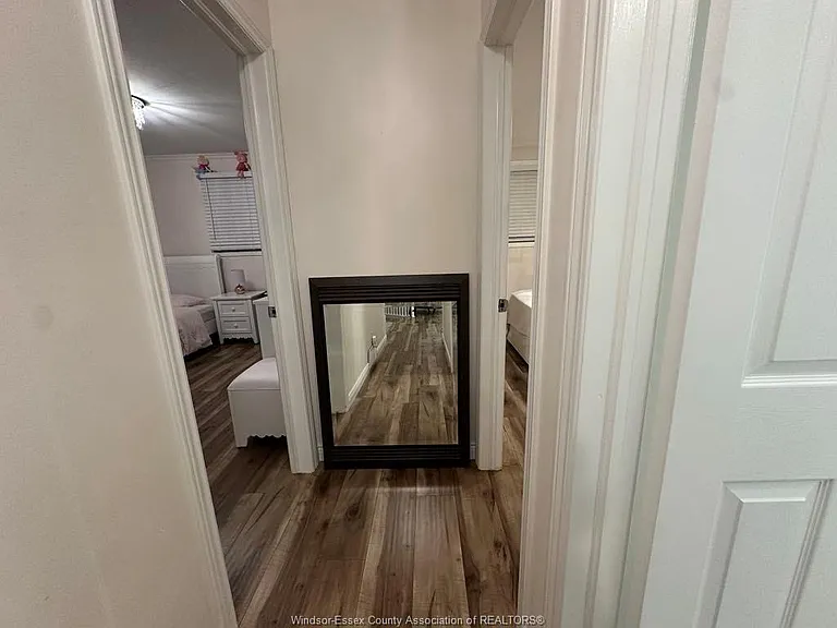 7929 Hawthorne Dr — Photo 20