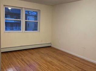 2562 W 17th St FLOOR 3, Brooklyn, NY 11214