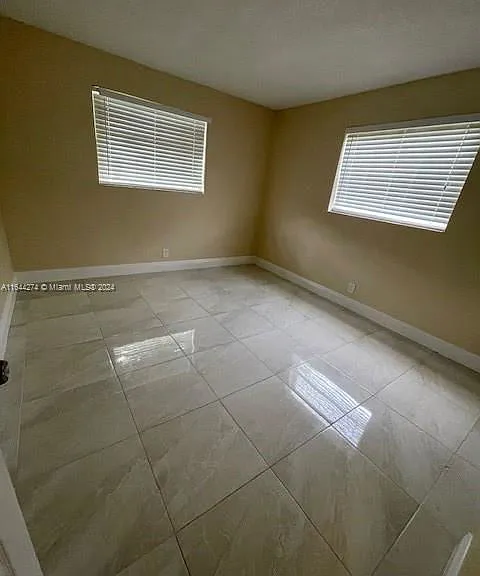 7502 NW 41st St — Photo 10