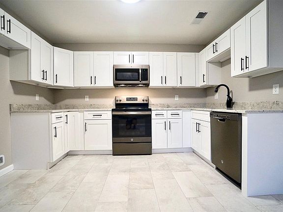 4th image of 548 Dacus Dr