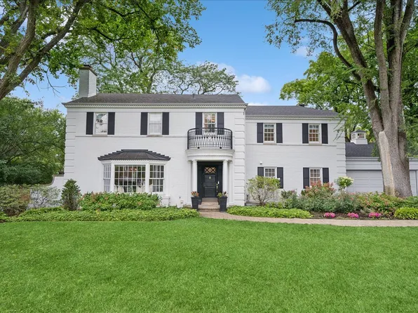 638 Glenayre Dr, Glenview, IL 60025