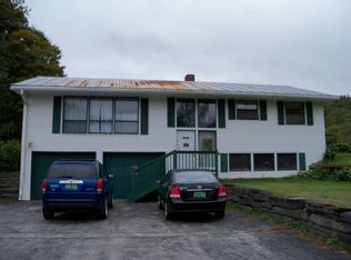 2457 Pleasant St, Bethel, VT 05032