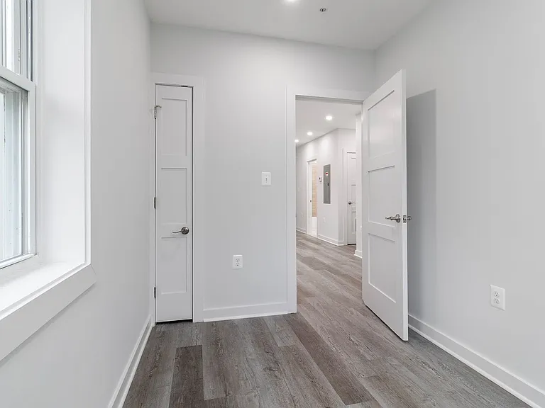 5131 2nd St NW — Photo 14