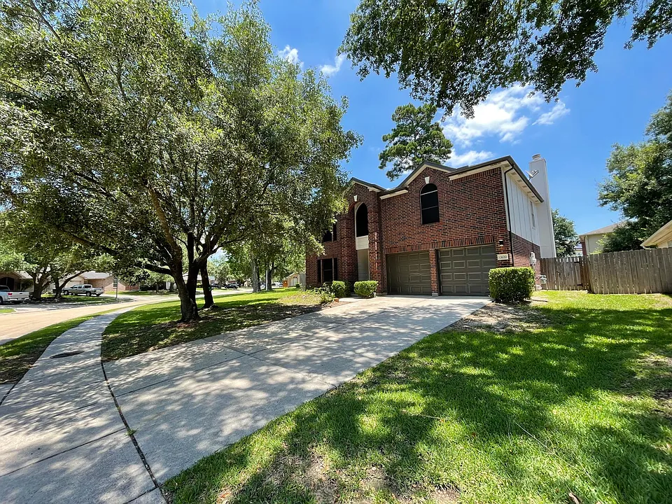 3626 Apple Hollow Ln