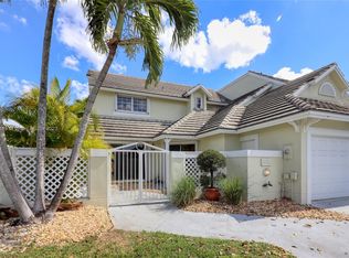 4761 NW 98th Pl, Doral, FL 33178