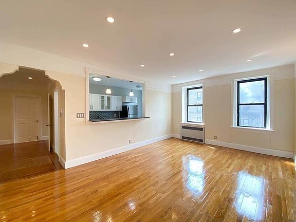 3rd image of 309 E 19th St #F2
