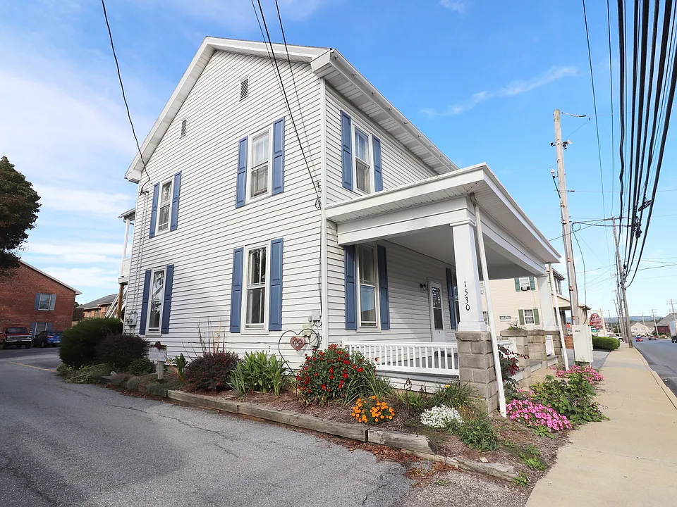 1530 W Main St #B