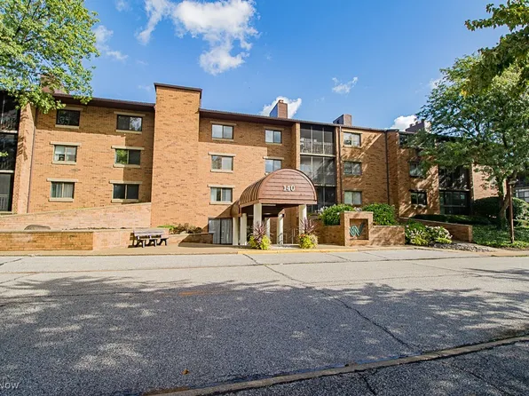 140 Fox Hollow Dr APT 201A, Mayfield Heights, OH 44124