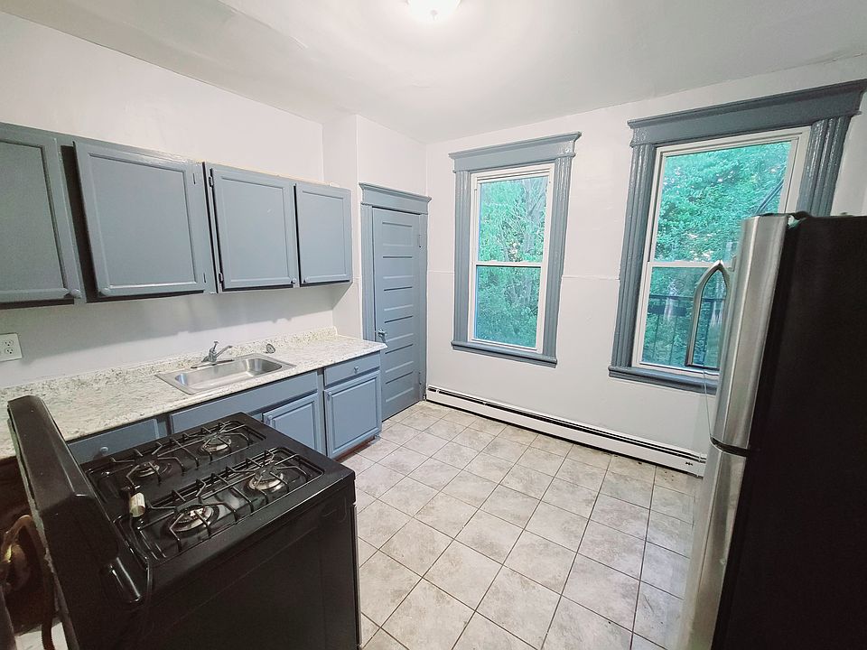1st image of 114 Neptune Ave APT 2