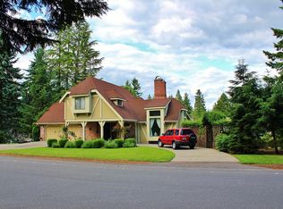 20414 Island Pkwy E, Lake Tapps, WA 98391