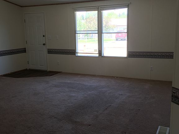 2nd image of 440 McAdoo St