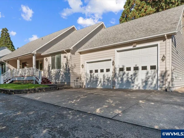 105 Gregory Ln, Mount Angel, OR 97362