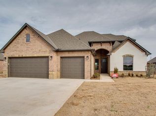 4909 Deerfield Ave, Enid, OK 73703