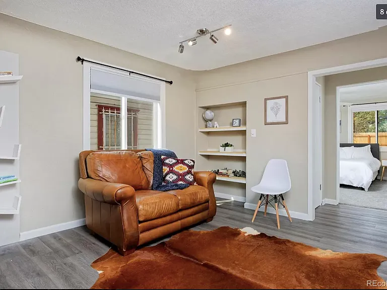4871 Benton St — Photo 9