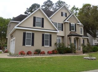 150 N Cottages Dr, Saint Simons Island, GA 31522