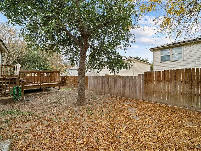 10215 Tiger Bay — Photo 30