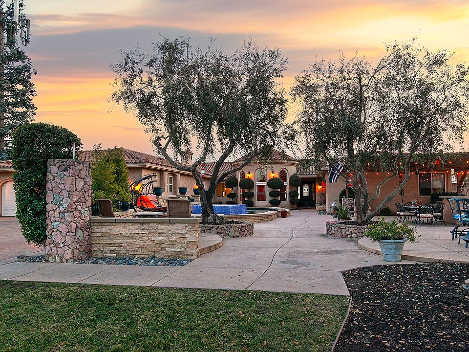 1st image of 5260-62 San Jacinto Cir W